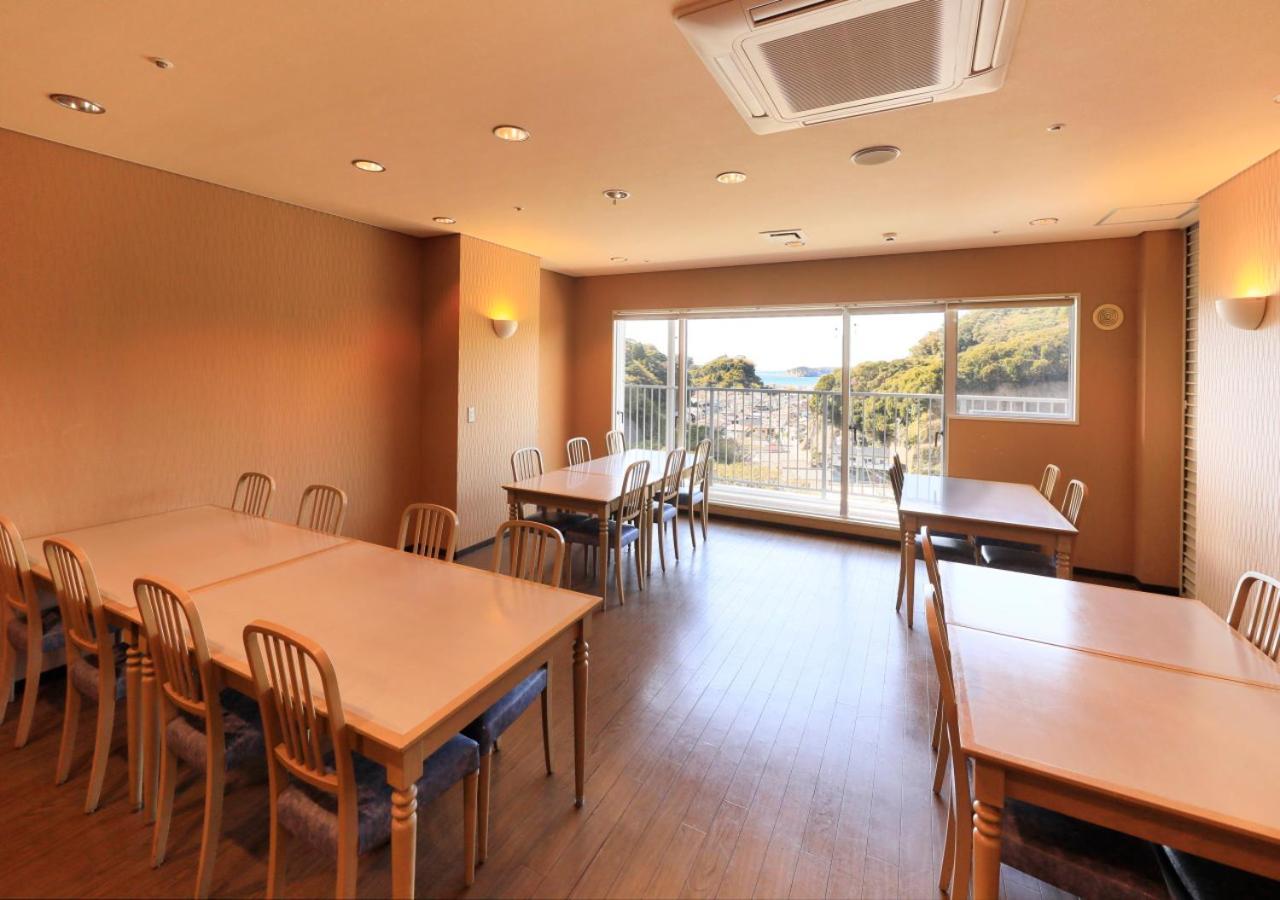 Katsuura Hilltop Hotel & Residence Экстерьер фото