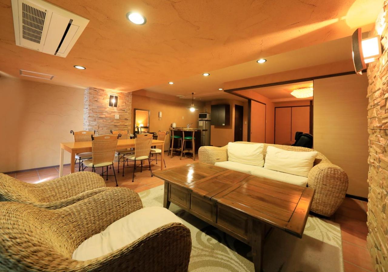 Katsuura Hilltop Hotel & Residence Экстерьер фото