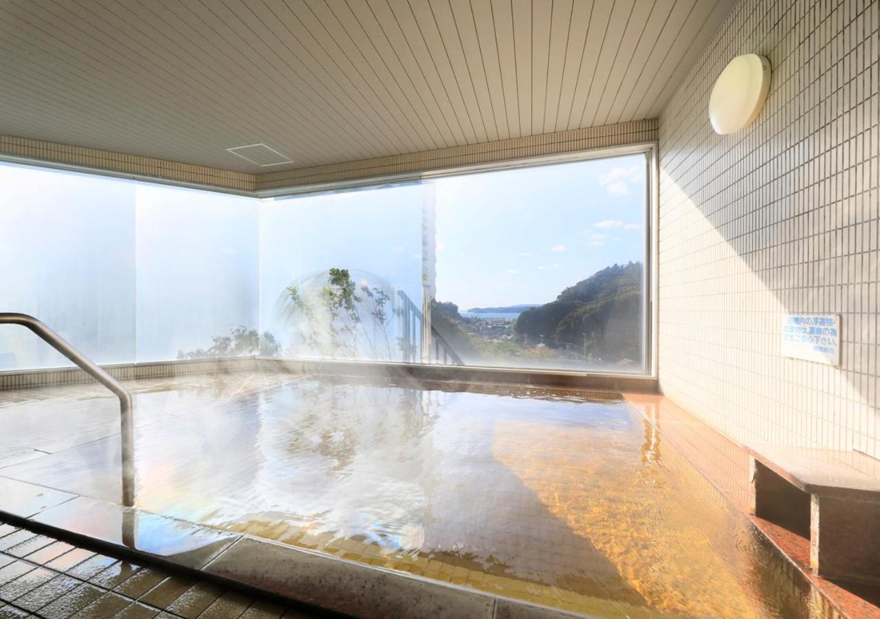 Katsuura Hilltop Hotel & Residence Экстерьер фото